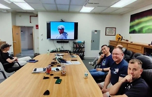 Американские астронавты переняли ритуал российских космонавтов и посмотрели «Белое солнце пустыни»