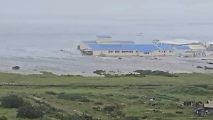 «Лежу в ванне, зеркало трясётся»: Жительница Камчатки рассказала Life.ru, что афтершоки в регионе продолжаются