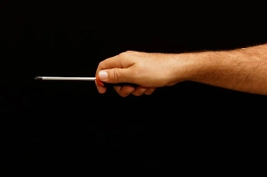 В Польше маньяк-мигрант изнасиловал девушку и выколол ей глаза отвёрткой