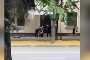 Нападавшие на полицейских в Нальчике оказались сторонниками ИГИЛ*, их задержание попало на камеру