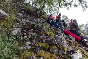 В Башкирии мужчина разбился насмерть, сорвавшись со скалы