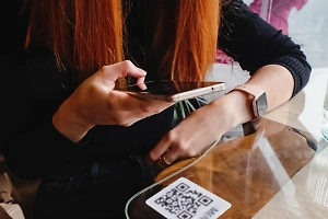 В Госдуме рассказали о новых способах мошенничества с QR-кодами