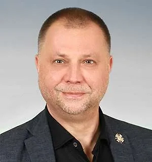 Я вам точно могу сказать, что не признает Киев никакие новые регионы российскими. И вообще, какое дело нам до террористической организации под названием Украина? Вот есть террористическая организация, нам без разницы, что она заявляет по всяким поводам, по любым абсолютно, нет дела никакого. То есть от их решения ничего не зависит.