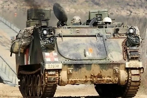 Сгорели внутри: Бойцов ВСУ бросили в контратаку на двух БТР и обрекли на страшную гибель