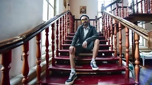 Выросший в детдоме визажист из ХМАО Аманов ушёл на СВО защищать Родину