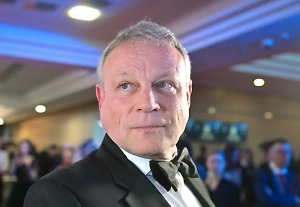  «Давай врежем по ним!» Сергей Жигунов рассказал, как пережил атаку дронов ВСУ в Севастополе