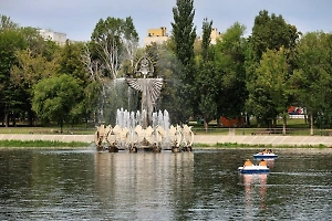 Самарский губернатор поблагодарил героев за быструю ликвидацию последствий воздушной атаки