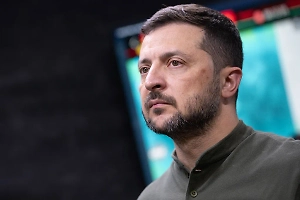 Зеленский повторно запросил у Трампа гарантии безопасности для Украины