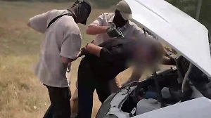 ФСБ показала видео задержания террористов, готовивших взрыв на Крымском мосту