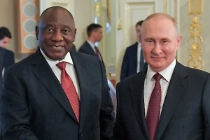 Путин рассказал лидеру ЮАР об итогах саммита на Аляске