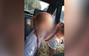 «Били по машине и выламывали стекло»: Жуткая погоня ТЦК за семьёй с детьми попала на видео