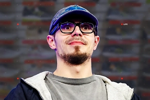 8 лет тюрьмы за 6 тысяч рублей: зачем король кроссовок Ефремов заложил всё «Магниту»