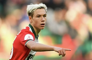 «Должен стать лидером»: Экс-тренер Батракова оценил перспективы его трансфера в Европу