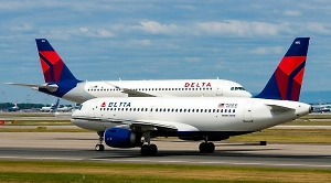 В аэропорту Атланты произошло столкновение двух самолётов