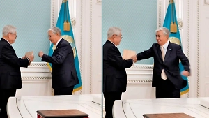 Президент Казахстана Токаев разбил доску во время вручения чёрного пояса