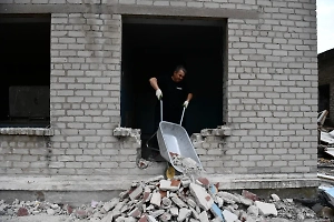 Дачникам объяснили, как не нарваться на штраф при выбросе строительного мусора