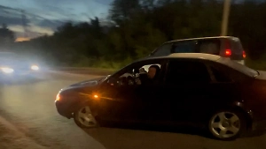 В Кирове пьяный мужчина протаранил авто иллюзиониста, тот в ответ показал фокусы