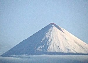 РАН: Извержение вулкана Ключевской на Камчатке завершилось