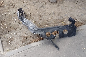 Трое строителей из Китая пострадали при падении обломков БПЛА в Ленобласти