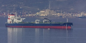 Утекло уже больше тонны: Турецкий танкер устроил масштабный разлив нефти у Новороссийска