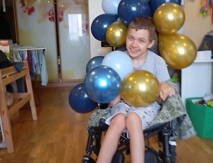 Первый в России: Выпускник с ДЦП взглядом сдал ЕГЭ