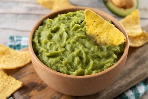 Съел и умер: Популярная закуска унесла жизни двух человек на кулинарном фестивале