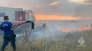 В Крыму спасли четыре села от надвигавшегося ландшафтного пожара