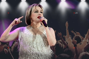 Пока зумеров прёт, тётя Таня пашет за троих: 60 тысяч за билет и долги мужа за спиной у Булановой