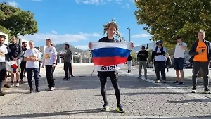 Всего лишь цифры: Ультрамарафонец признался, что никогда не отказался бы от финиша с флагом РФ