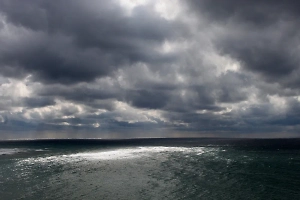 У берегов США замечены аномальные подводные объекты