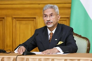 Глава МИД Джайшанкар предложил Западу отказаться от закупки нефти у Индии