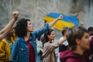 Во Львове женщина набросилась на харьковчан из-за «московской мовы» и была послана