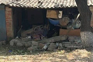 Аварийный гараж обрушился на детей под Краснодаром