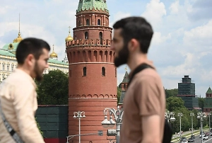 «Финансовая удавка»: Экономист жёстко ответил на «мантру» либералов о пользе трудовой миграции