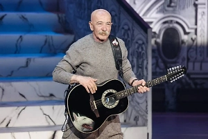 Александр Розенбаум опроверг сообщения о госпитализации с пневмонией