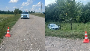 В Башкирии перевернулся автомобиль с женщиной и 6 детьми в салоне