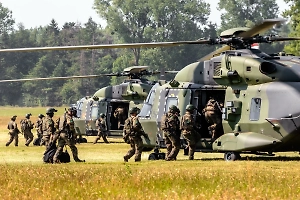 «За 48 часов к границам»: Раскрыты детали секретного плана Германии по переброске армии НАТО