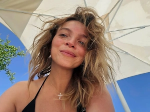 «Идите куда хотите»: Звезду российских сериалов с 10-летним сыном выгнали из отеля в Турции