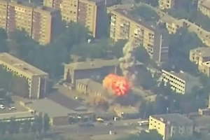 «Герань-2» в работе: Появилось видео поражения военкомата ВСУ в Дружковке