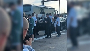 Лепс и Shaman устроили концерт в пробке на Крымском мосту