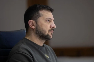 «И так дыра в бюджете»: В Раде ответили нецензурной бранью на социальные инициативы Зеленского