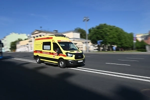 Родители зашли в спальню к дочерям и увидели девочек без чувств