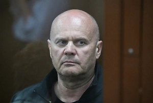 Обвиняемый в коррупции мэр Красноярска Логинов подал в отставку