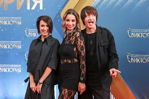  «Значит ты уже большой»: Зумеры вернули в топы ещё один хит нулевых