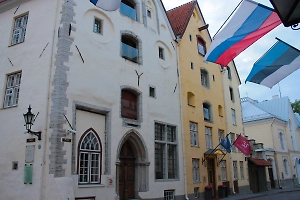 В Эстонии испугались учений «Запад-2025» и потребовали закрыть границу с Россией