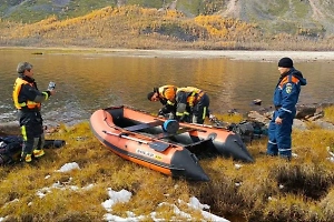 Спасатели извлекли из озера тела троих погибших в Забайкалье геологов