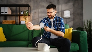 10 симптомов скрытой гипертонии: Как вовремя распознать опасность и сохранить себе жизнь