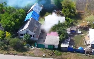 Дрон заснял страшное убийство девушки-заложницы во время побега от бойцов ВСУ