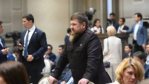 Кадыров осадил критикующих награды и должности его 17-летнего сына Адама