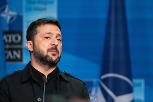 «Пора восстать»: Французский политик призвал не давать Украине ни одного евро после заявления Зеленского